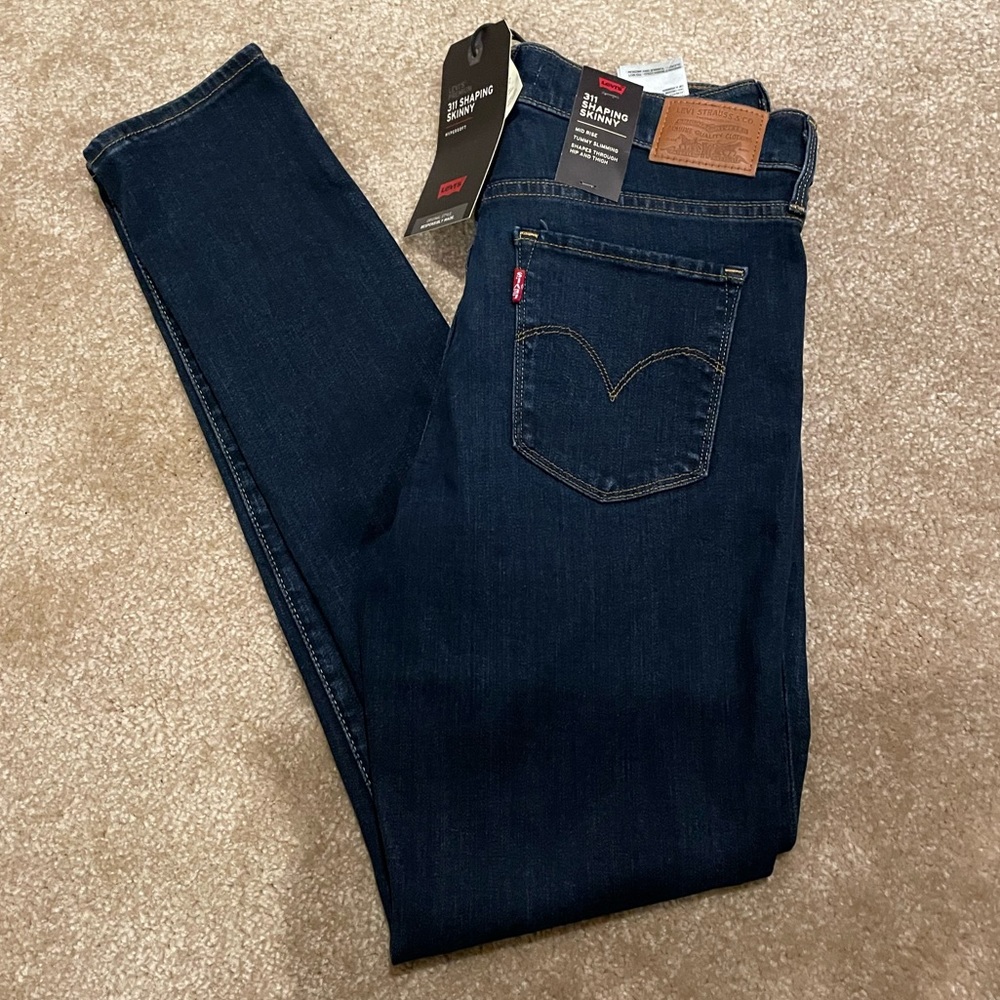 Levi’s 311 Skinny Jeans